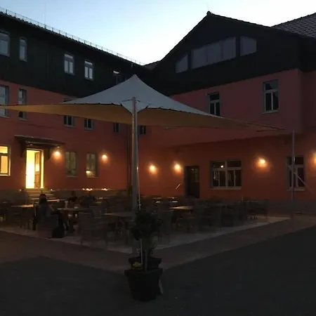 Akzent Rosstrappe 3*